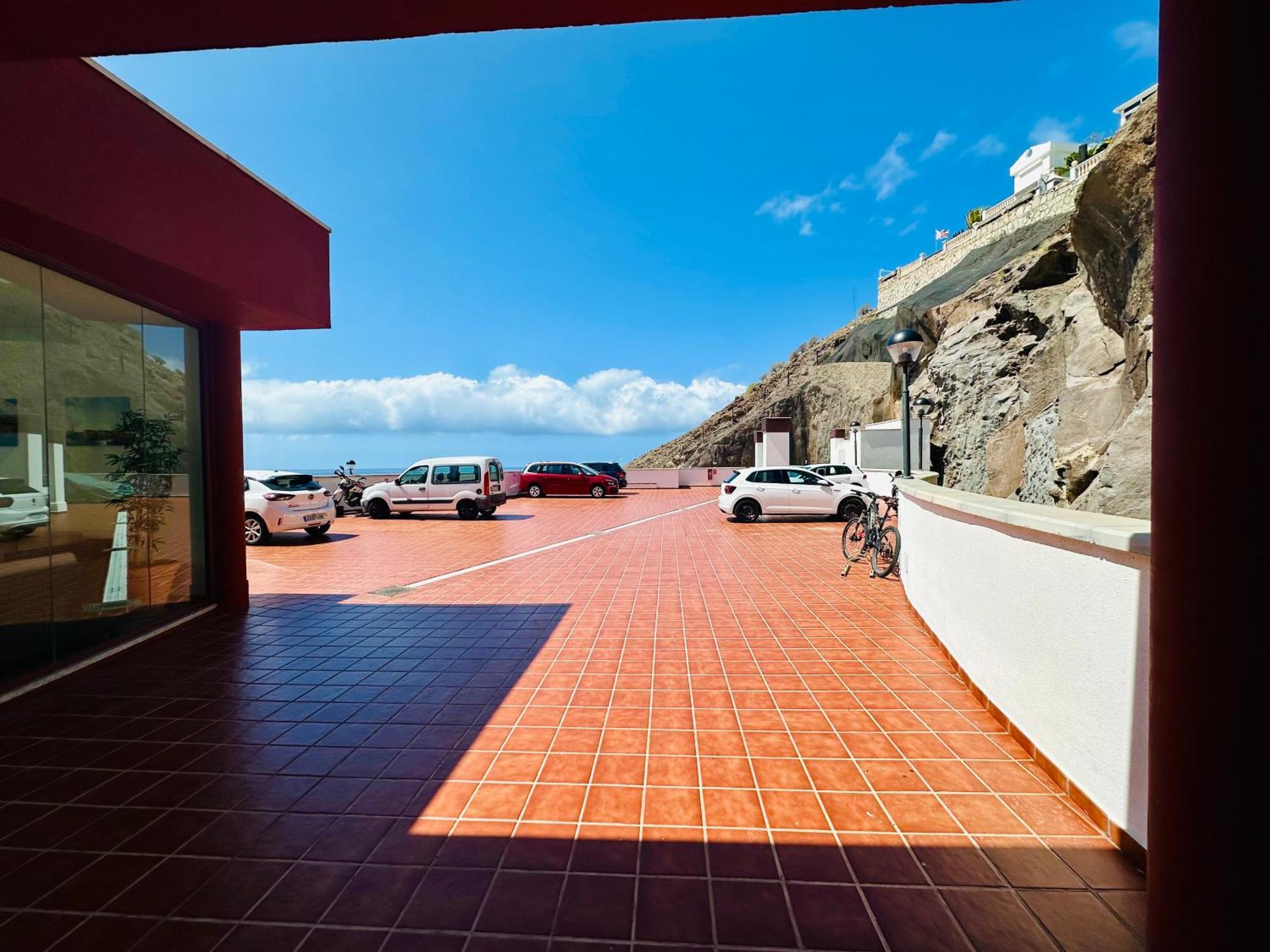 Su Eminencia - Sea View Apartment With Modern Comforts Playa Del Cura  Εξωτερικό φωτογραφία